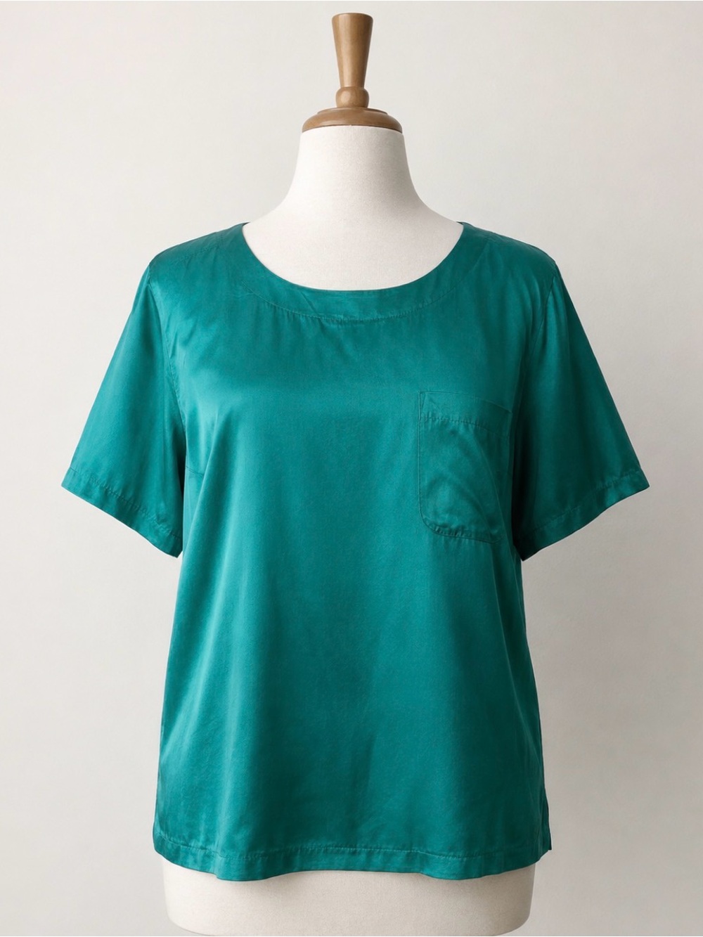 Diversity - vintage 90s- 100% SILK Teal Women's Top